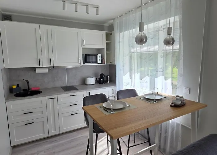 Апартаменты Charming Seaside Escape *