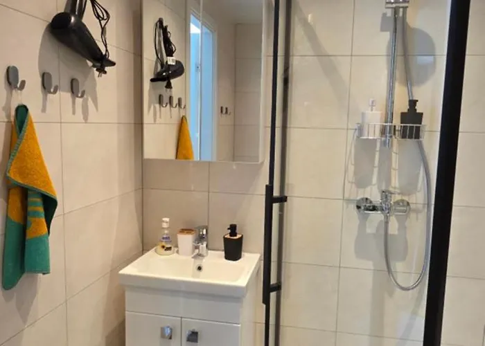 Charming Seaside Escape Апартаменты Пярну