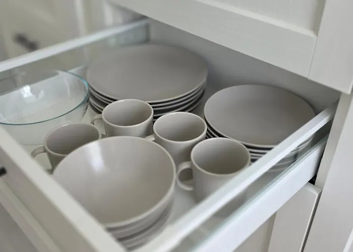 Charming Seaside Escape *